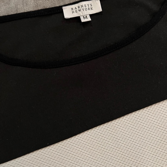 Barneys New York Top, Black And White, T-Shirt Style, Size M - Picture 5 of 6